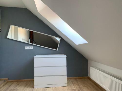 Apartments Tren?�n