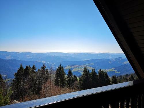 Sunny Chalet Anica