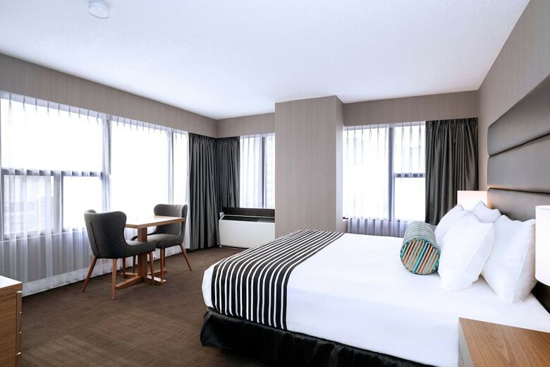 Sandman Hotel Calgary City Center