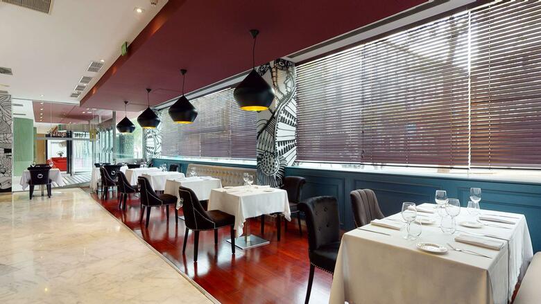 Hotel Radisson Red Madrid