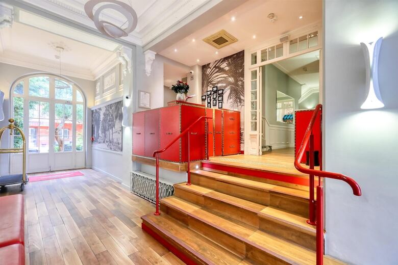 Hotel Excelsior