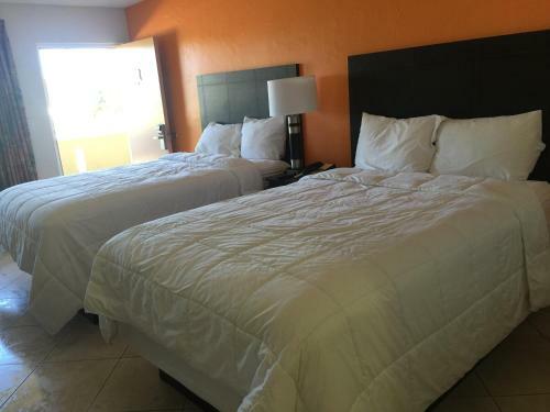 Motel Curtis Inn