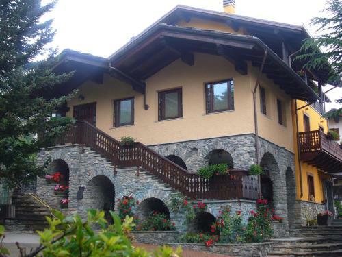 Hostal La Maison Du Bon Megnadzo
