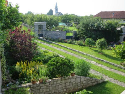 Apartamentos Tin House