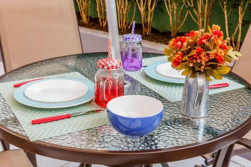 Apartamento Lindo, Com Quintal, Na Pra�a P�r Do Sol