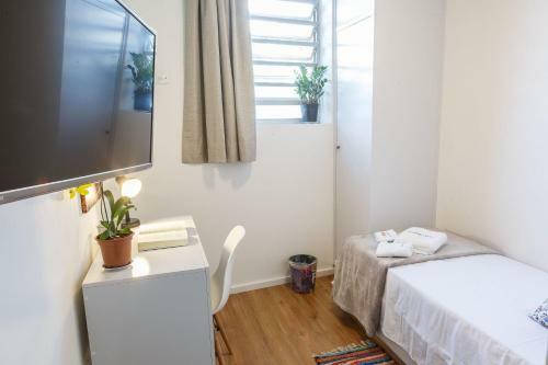 Apartamento Lindo, Com Quintal, Na Pra�a P�r Do Sol