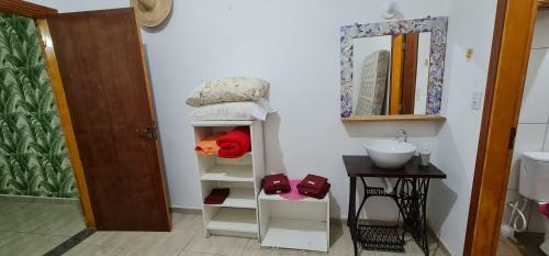 Casa de Campo Agrad�vel Dentro Da Cidade