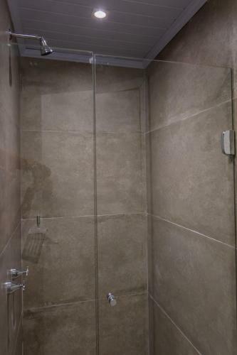 Hotel Front Comfort Te�filo Otoni