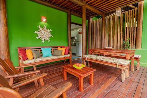 It03 Bangal� Duplex 3 Su�tes P� Na Areia, Itacimirim