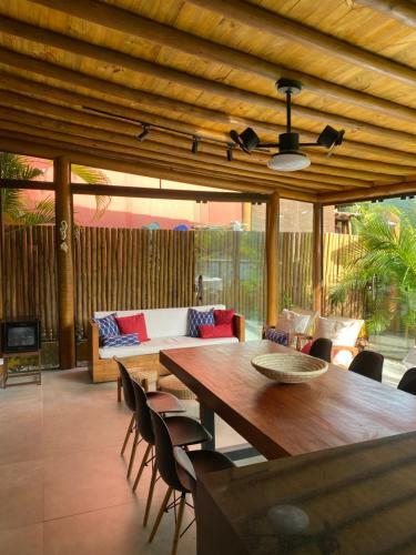 Casa Duplex Condom�nio P� Na Areia Itacimirim