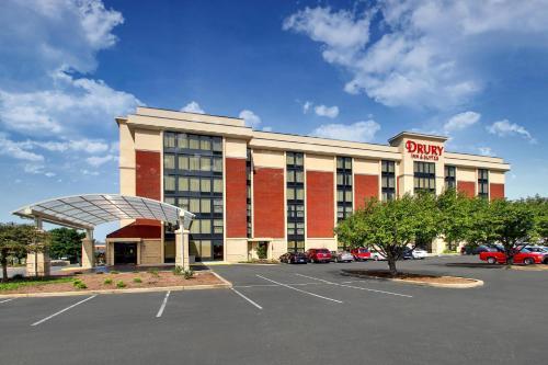 Posada Drury Inn & Suites Evansville East