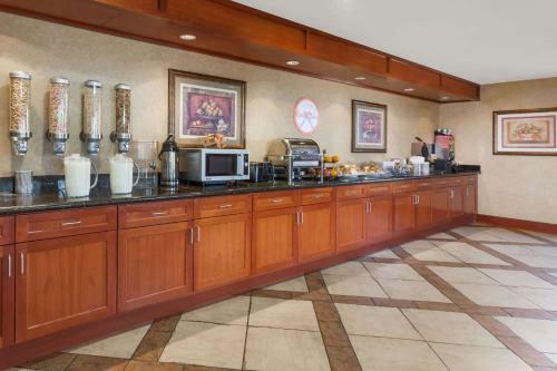 Hotel Howard Johnson Evansville
