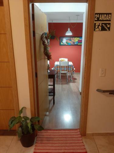 Quarto Privativo Em Apartamento Acolhedor