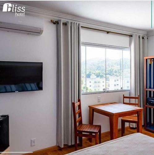 Bliss Hotel Vale Do Caf�