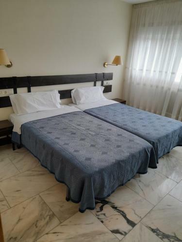 Hotel Os Carballos