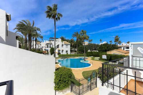 Superbe Maison , Piscine, Proche Mer Et Golf