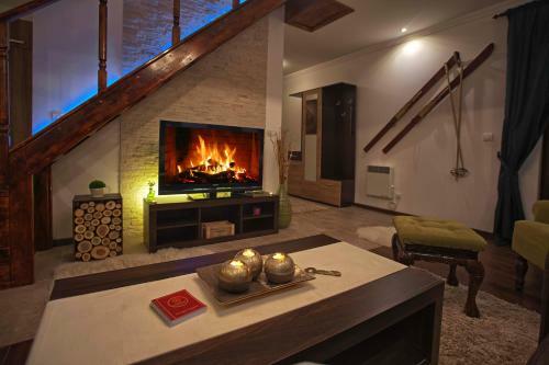 B&d Unique Duplex Apartment With Private Spa Bath