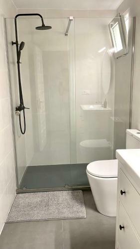 Modern Apartment With Parking 2 Min From The Beach