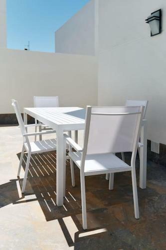 Top Villa 5-8p-6 Beds-swimming Pool With Jacuzzi