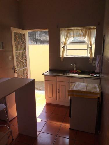 Apartamento Completo Com Cozinha No Centro de Vr