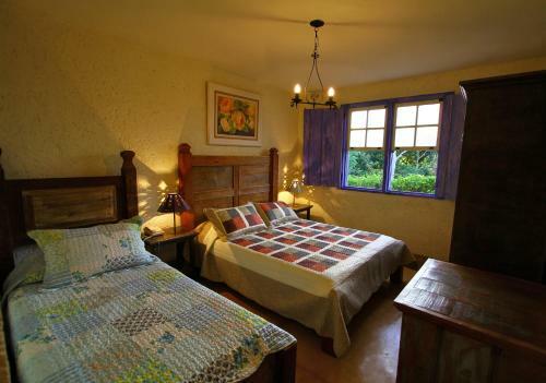 Hostal A Casa Vermelha Hospedaria