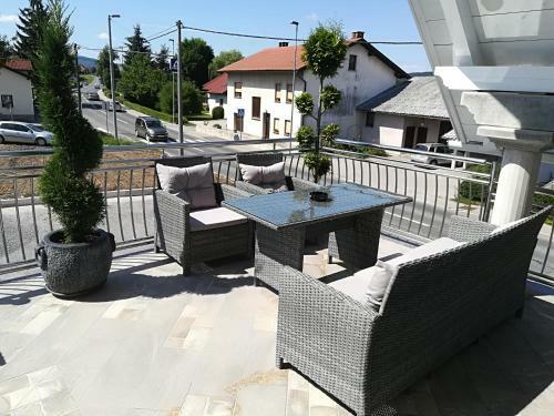 Hostal Vila Lemic Postojna
