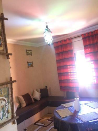 Hostal Itrane Guest House