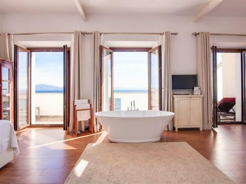 Attractive Apartment In Tarifa With Balcony