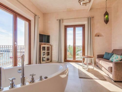 Attractive Apartment In Tarifa With Balcony