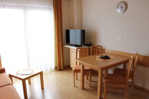 Apartamentos Chasa Adriana