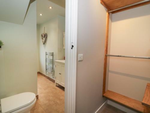 2 Sandringham Cottages