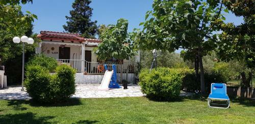 Country House By The Sea !!!