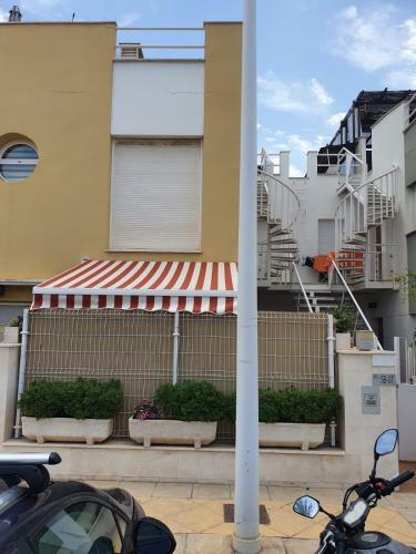 Apartamento Laguna Beach Ground Floor Bungalow