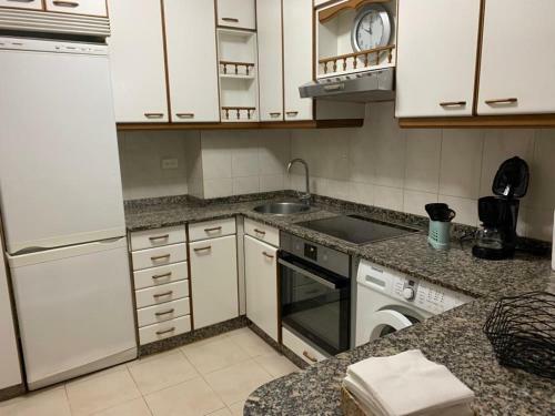 Apartamento Amplio Piso En Coia Pr�ximo A La Playa