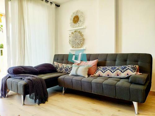 Renovated Apartment With Shared Pool 50m From The Beach