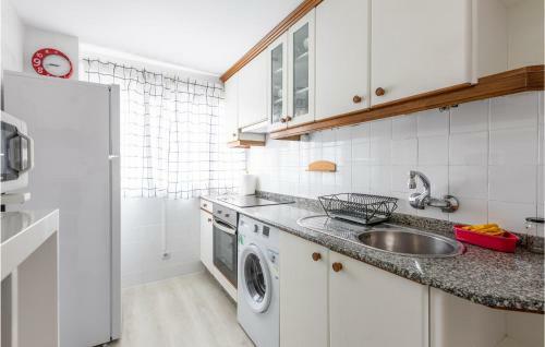 Nice Apartment In Viveiro With 3 Bedrooms
