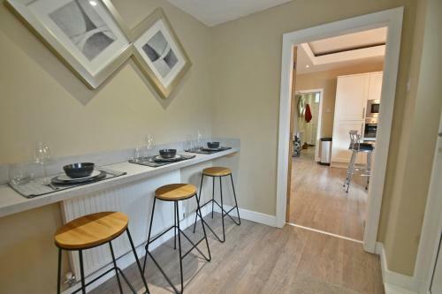 Luxary 4 Bed, 4 Bathroom House In Central Burnley