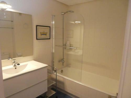 Goizut Bi By Smiling Rentals
