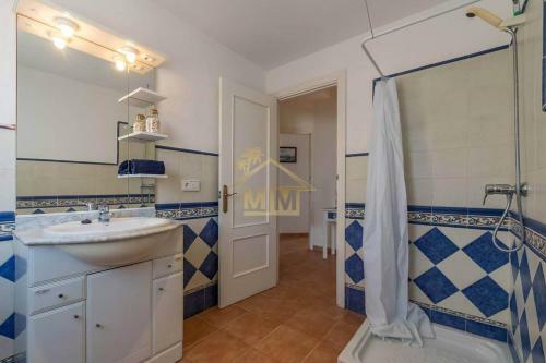 Charming Villa Adele Binibeca Sea View Pool & Garden