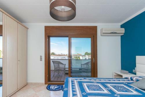 Casa Con Vista Al Canal