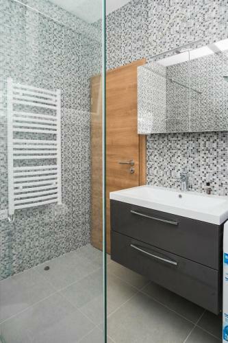 Villa Konoba With Heated Pool