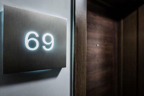 Harland Court Apartment