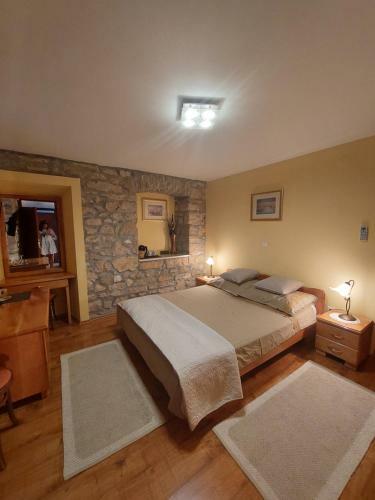 Hostal Guest House Paola