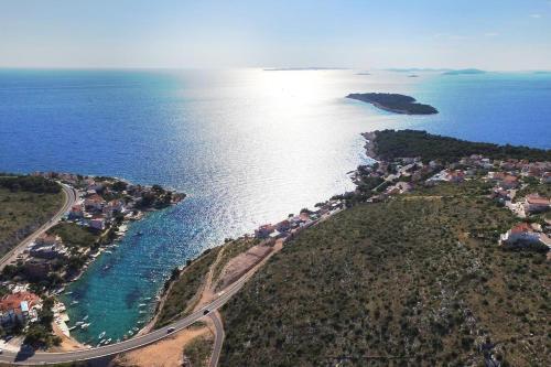 Apartments By The Sea Bilo, Primosten - 4208