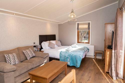 Hotel Herons Lake Retreat Lodges