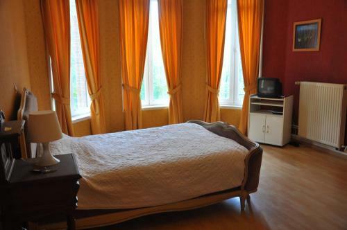 Hostal Ch�teau De La Croix Bizet