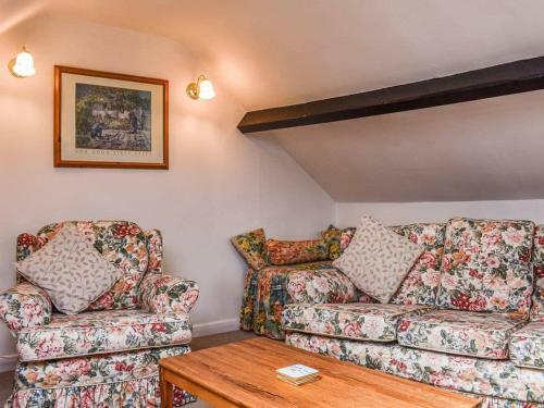 Swallow's Folly-uk38278