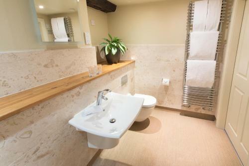 Hotel Hipping Hall