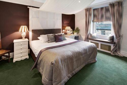 Hotel Hipping Hall