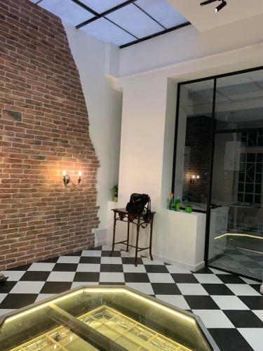 Vintage Apartment